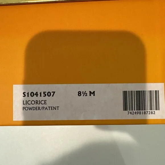 Kate Spade Licorice Powder Patent Leather High Heeled Shoes - Picture 7 of 7